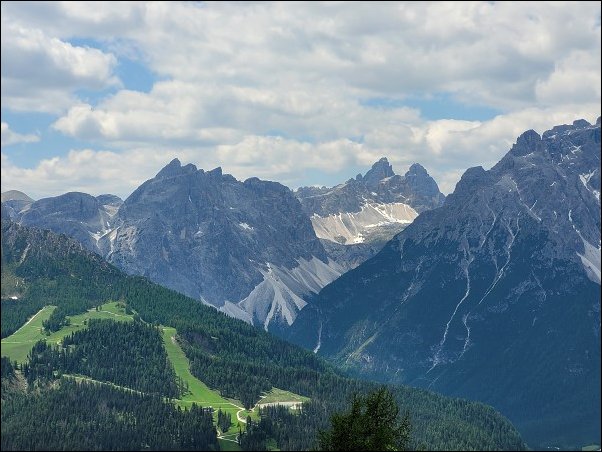 Dolomiten23054.jpg